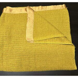 Vintage Waffle Weave Satin Trim Olive Green Blanket 72X78 In